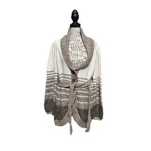 ST. JOHN's Bay Cable Knit Deep V‎ Front 3 Button With Belt Cardigan Size Large